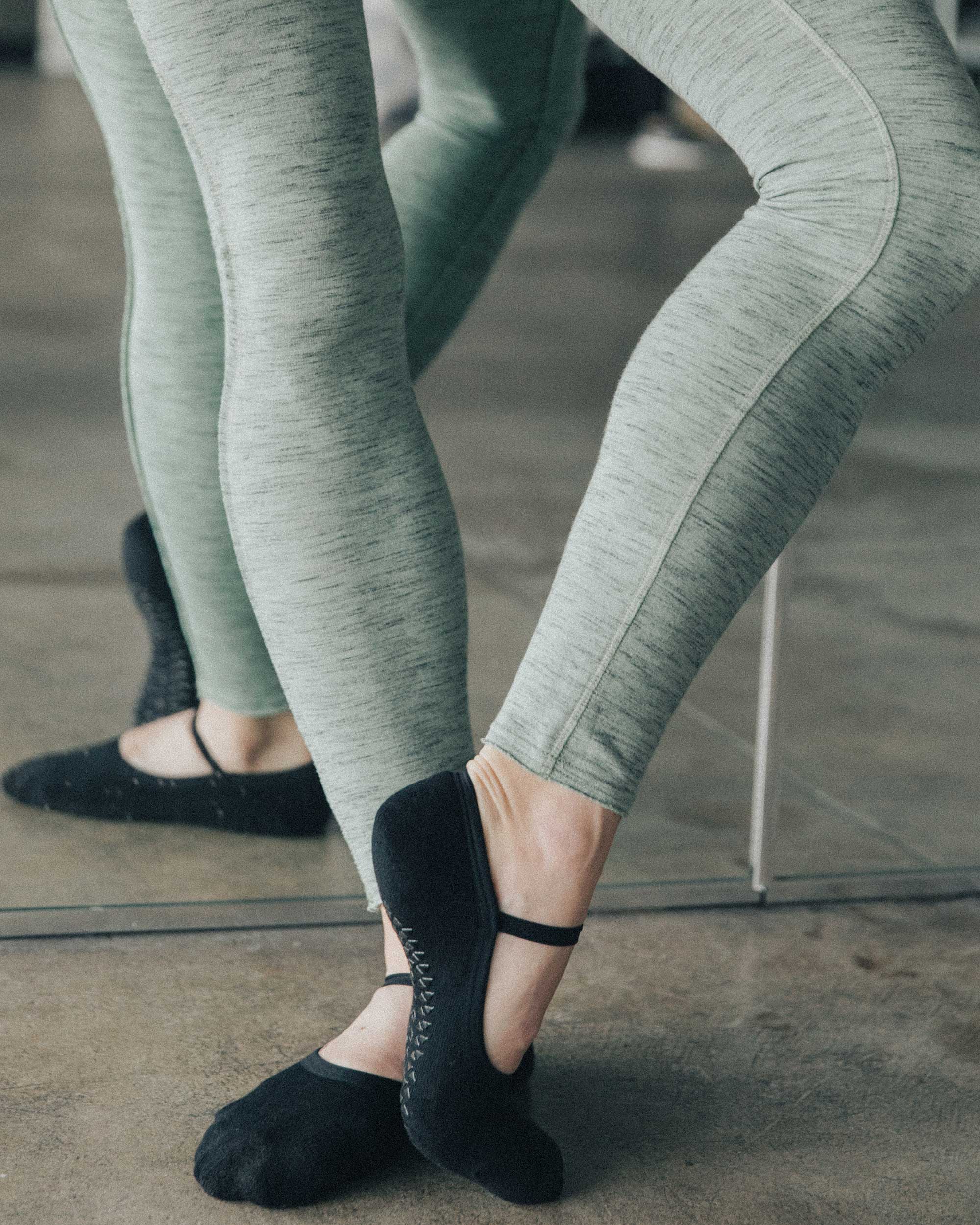 Karina Dance Grip